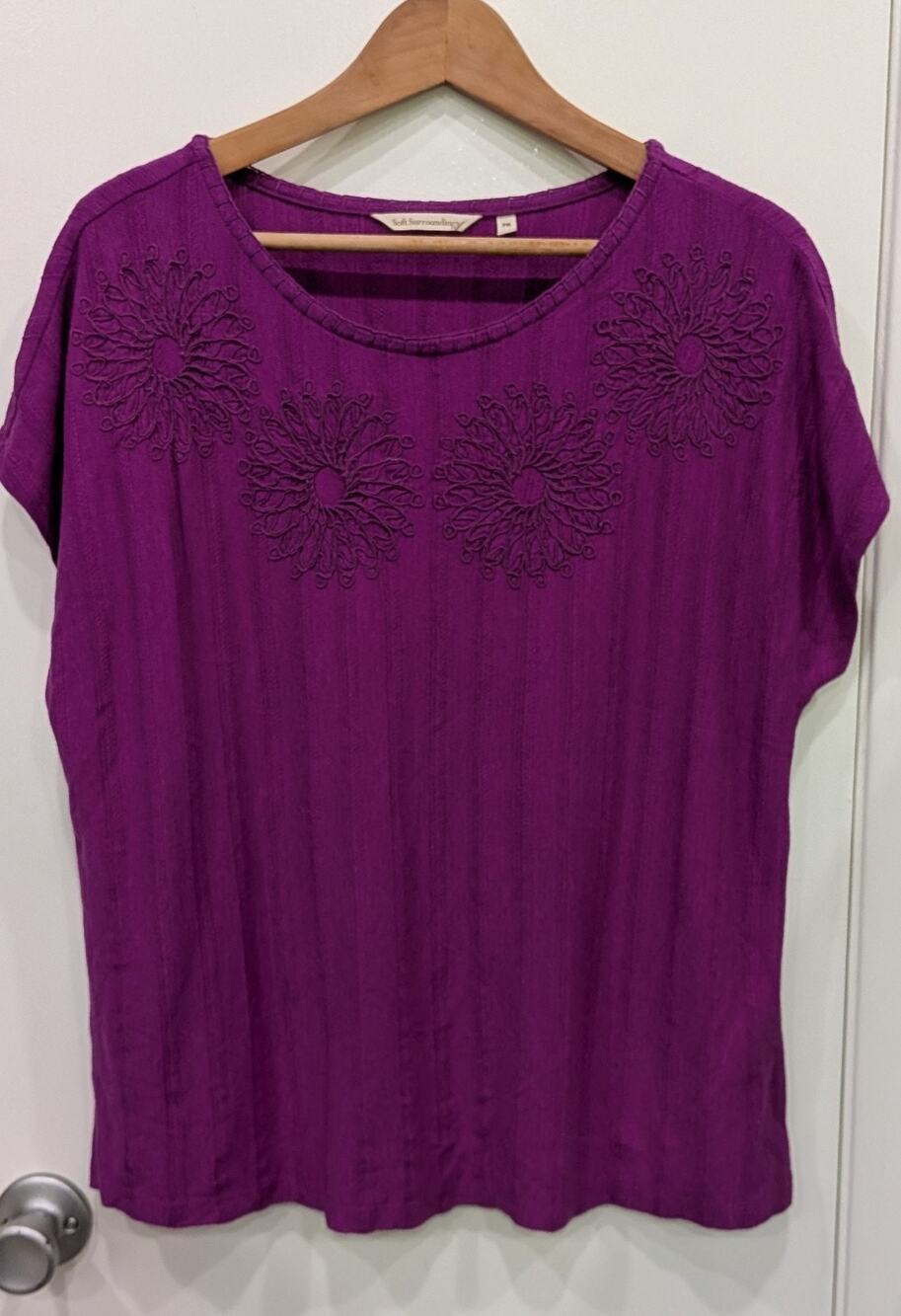Soft Surroundings Petite Medium Plum Floral Embroidered Tunic Blouse Boho Art
